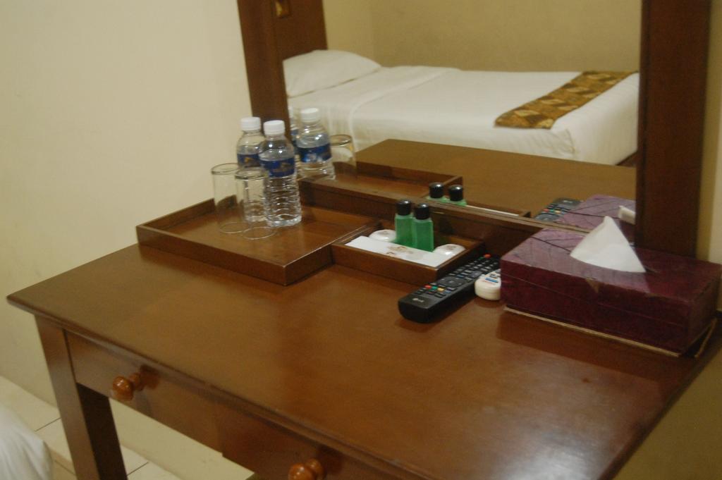 Sagan Huis Hotel Yogyakarta Eksteriør billede