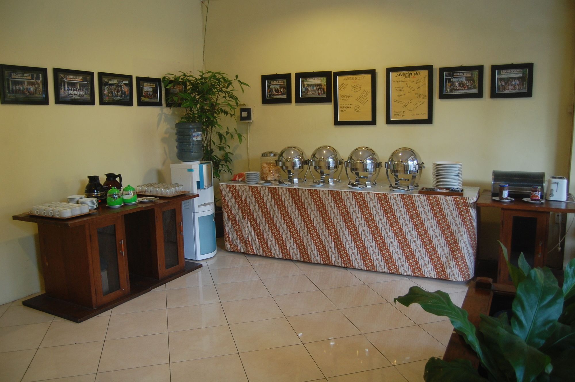 Sagan Huis Hotel Yogyakarta Eksteriør billede