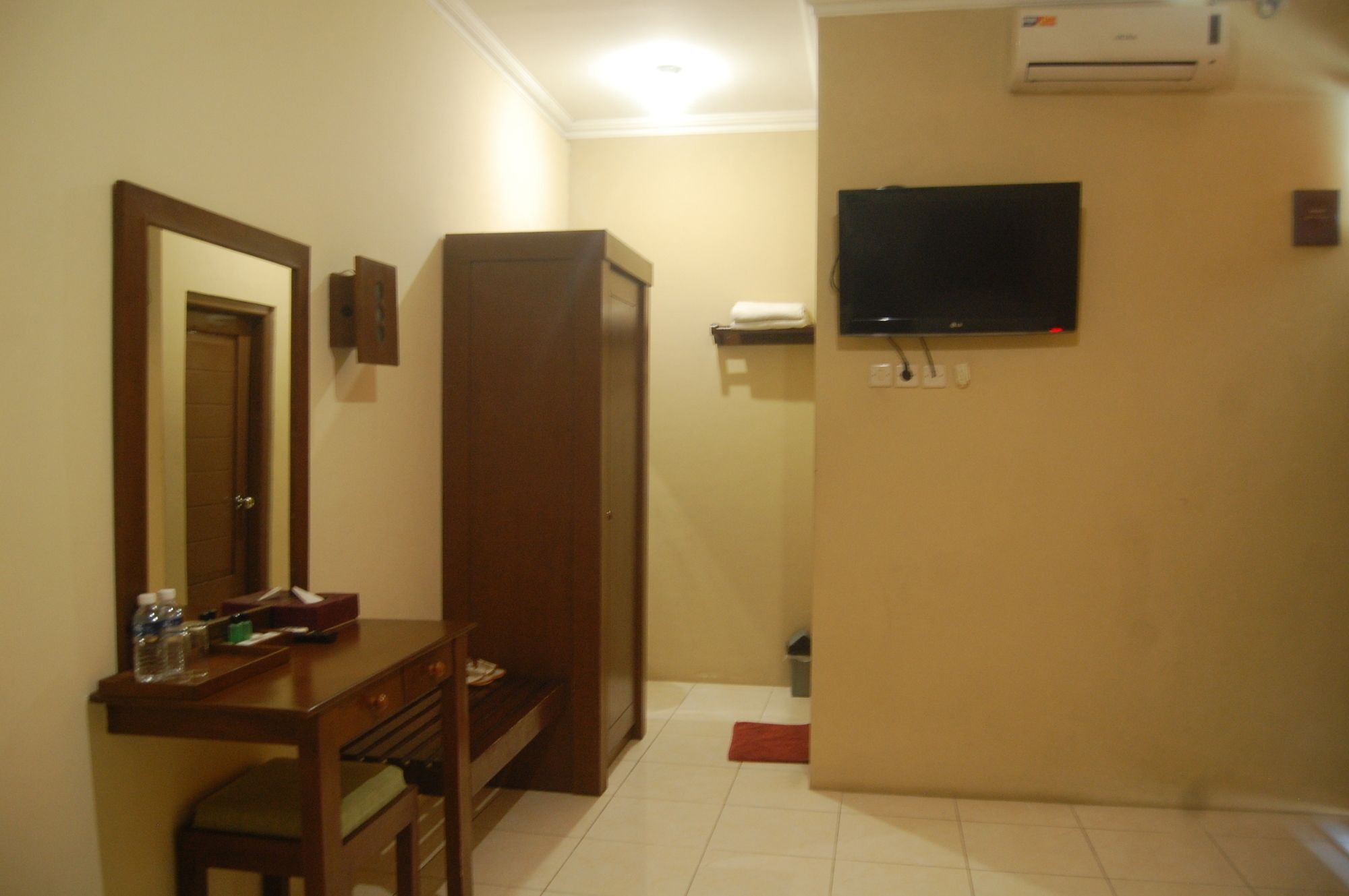 Sagan Huis Hotel Yogyakarta Eksteriør billede