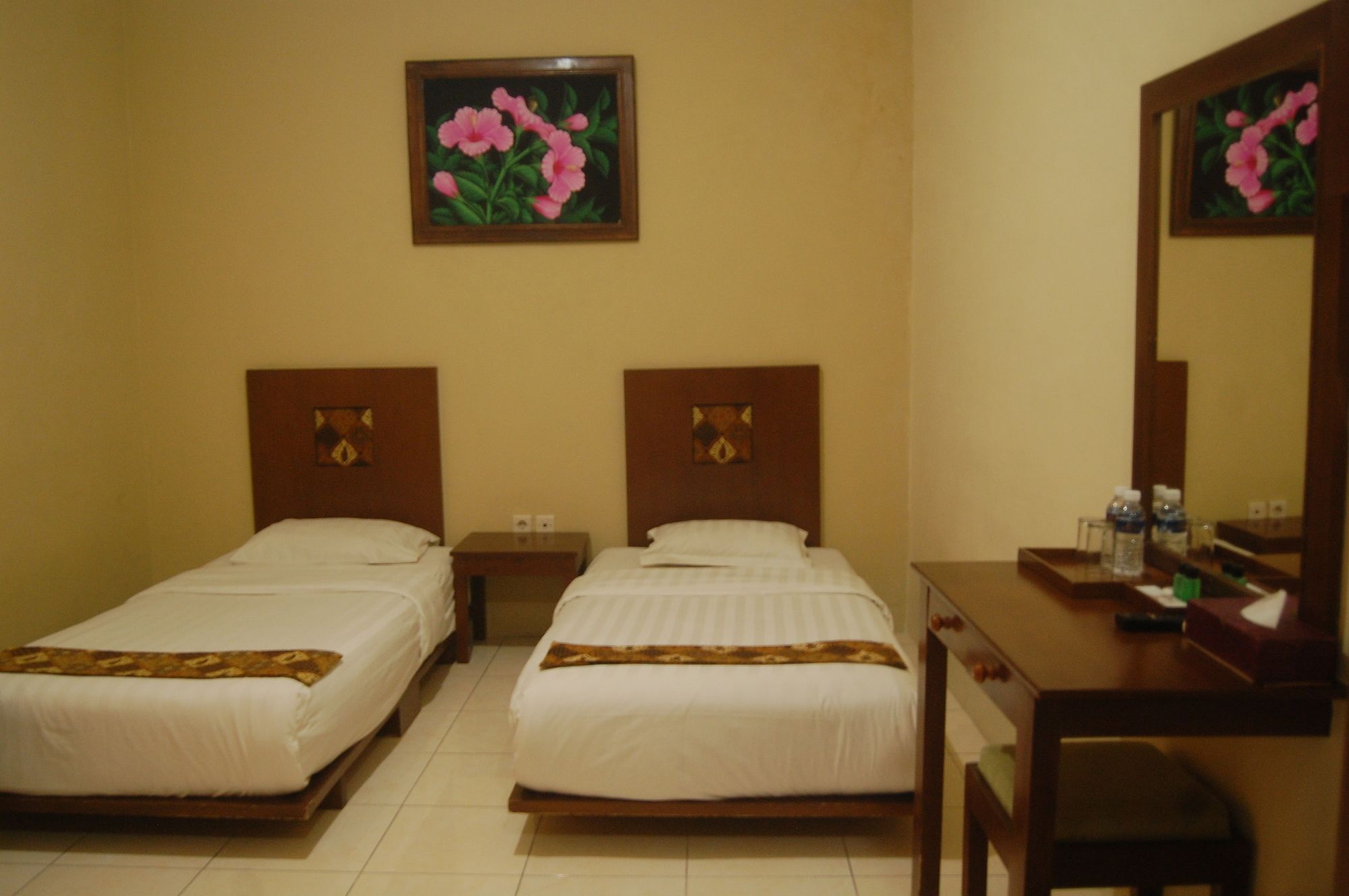 Sagan Huis Hotel Yogyakarta Eksteriør billede